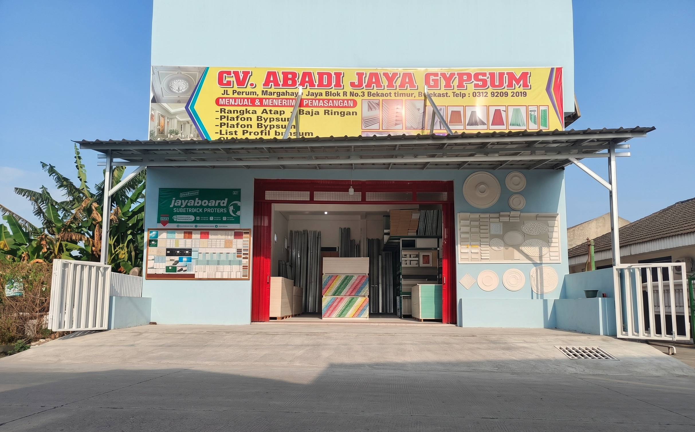 Area toko dan stok material CV Abadi Jaya Gypsum